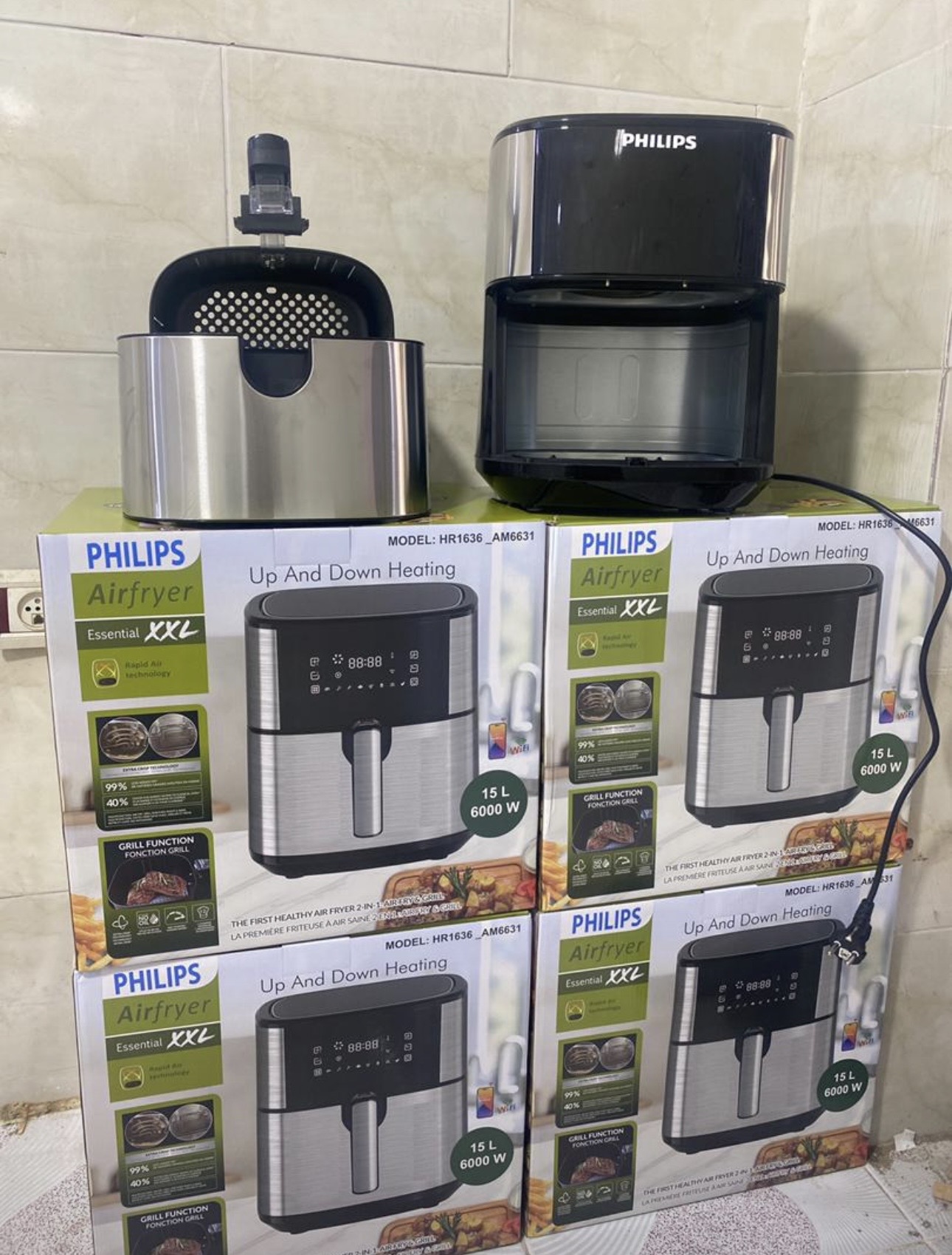 سرخ کن دوالمنت فیلیپس-ظرفیت 15 لیتری تمام استیل سبددار- قدرت 6000w وات مدل HR1636